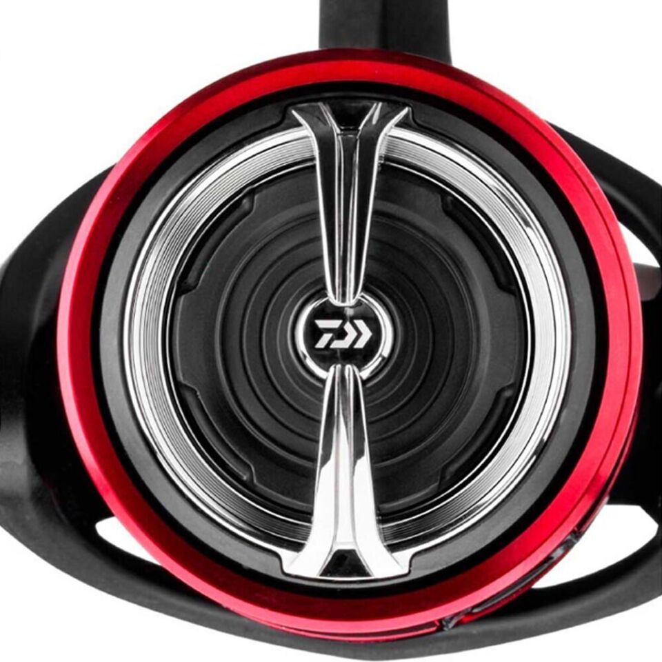 Daiwa Ballistic MQ21 LT 4000 C Makara