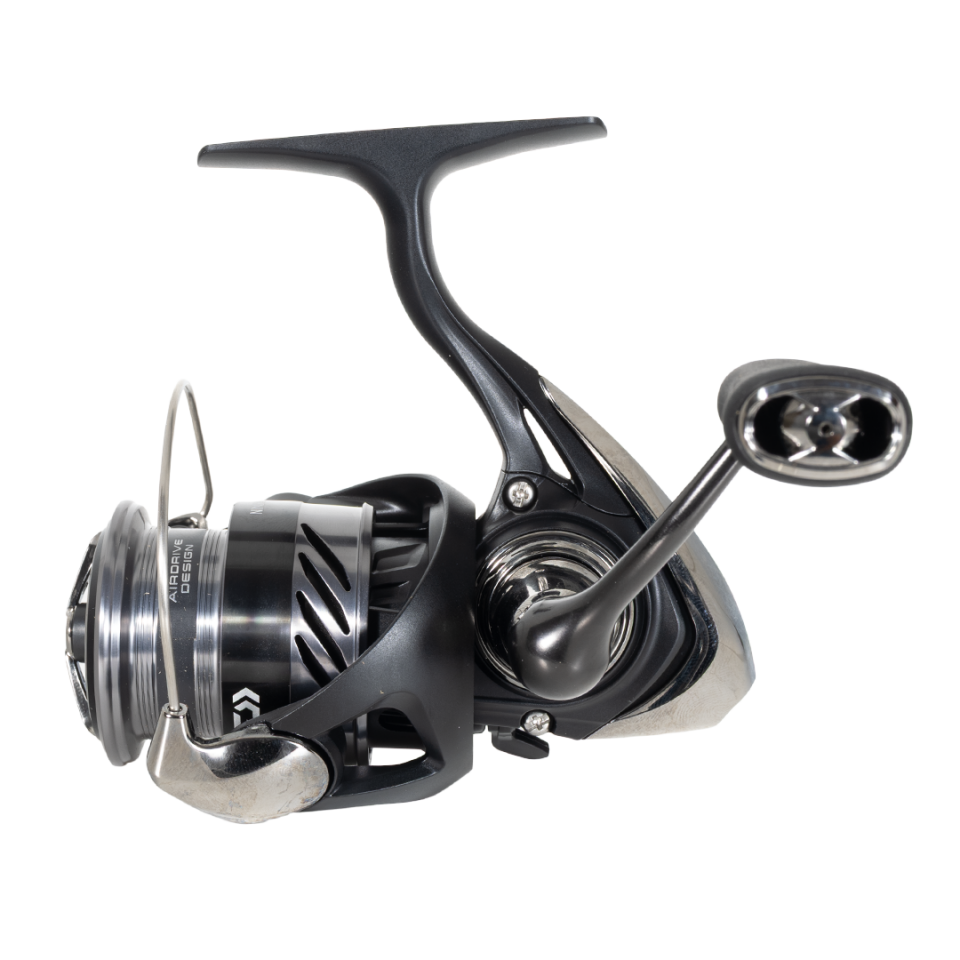 Daiwa Ninja 24 BS LT 2000 Makara