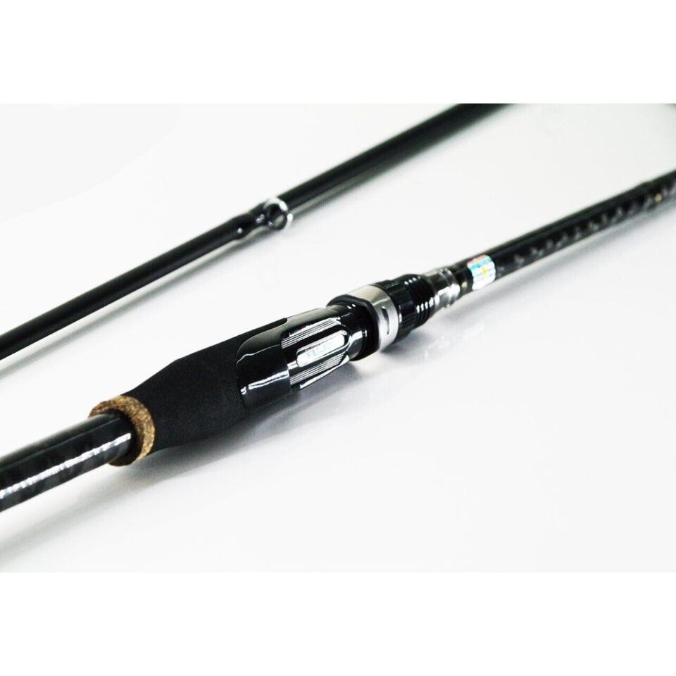 Fujin New Crow 270cm 10-40gr X-Plus Spin Kamış
