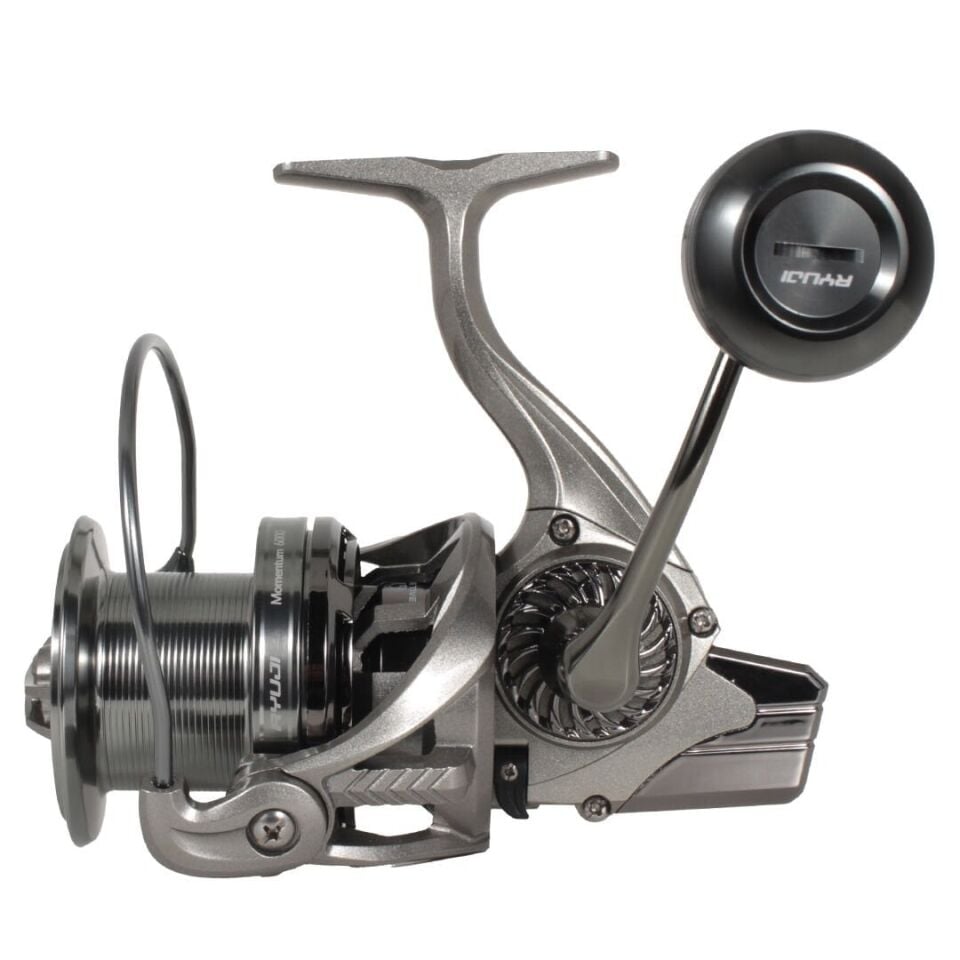 Ryuji Momentum 6000 Silver 11+1BB Surf Makara